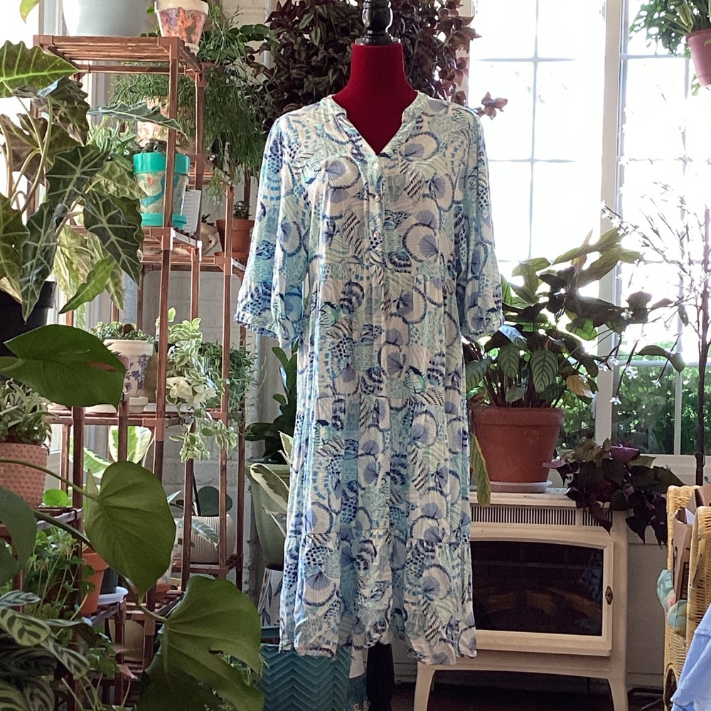 Elegant Blue Patterned Midi Dress